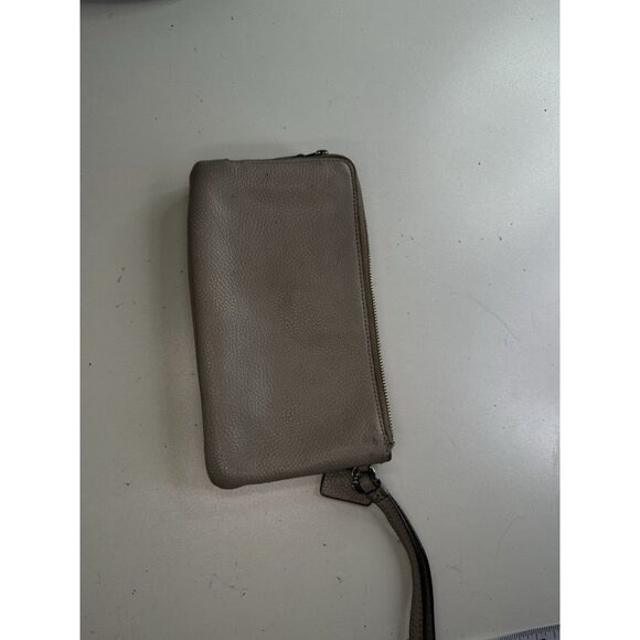 Coach Beige Pebbled Leather 3 Compartment Shoulder Bag Purse Front Logo - Picture 11 of 14